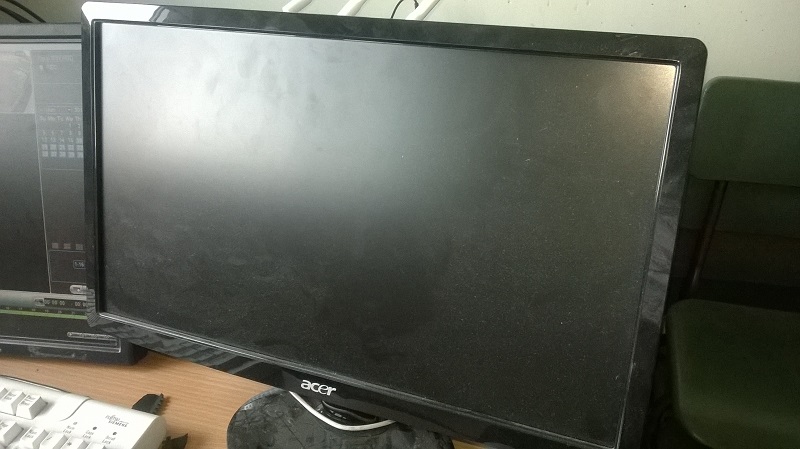 TV Monitor 800 x 449